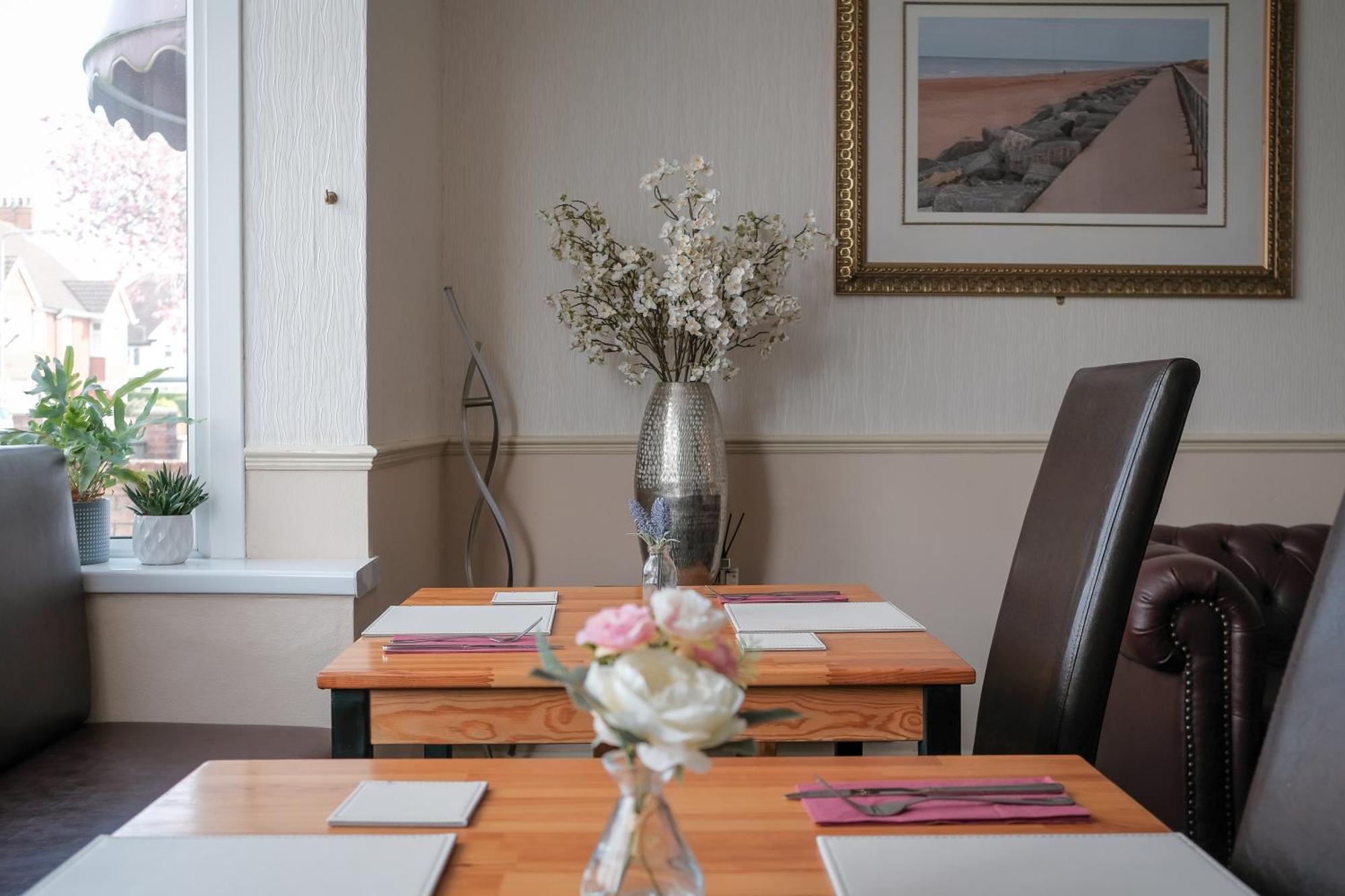 The Kildare Bed & Breakfast Skegness Exterior photo