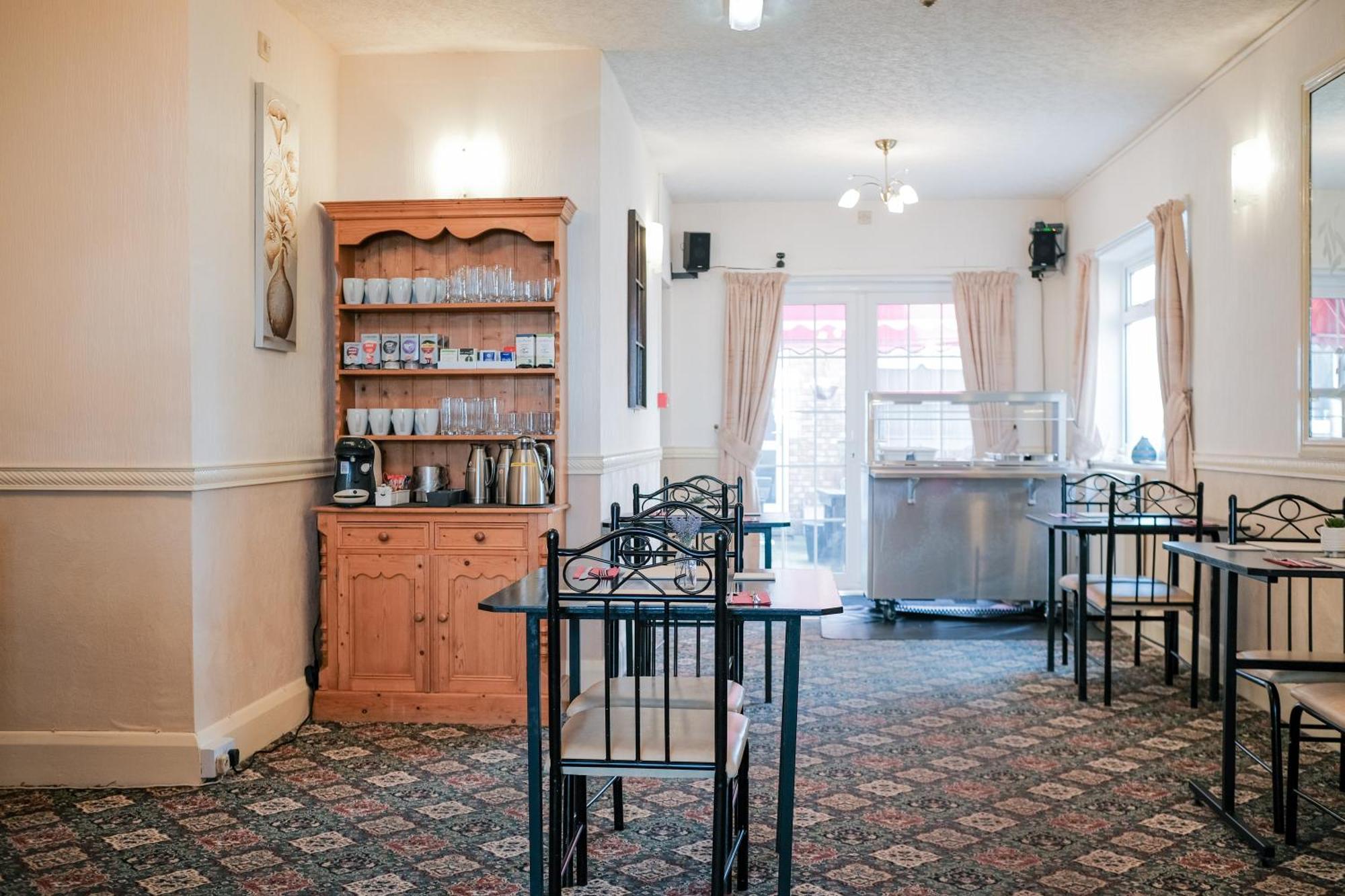 The Kildare Bed & Breakfast Skegness Exterior photo